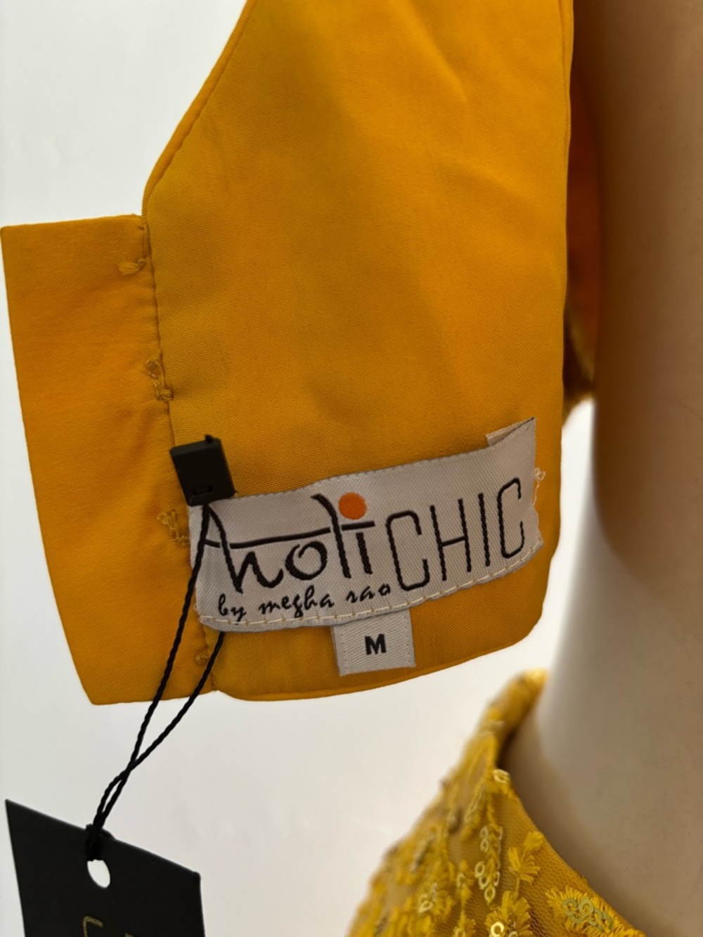 AhoiCHIC Yellow Embroidered Dress - M - Picture 10 of 16